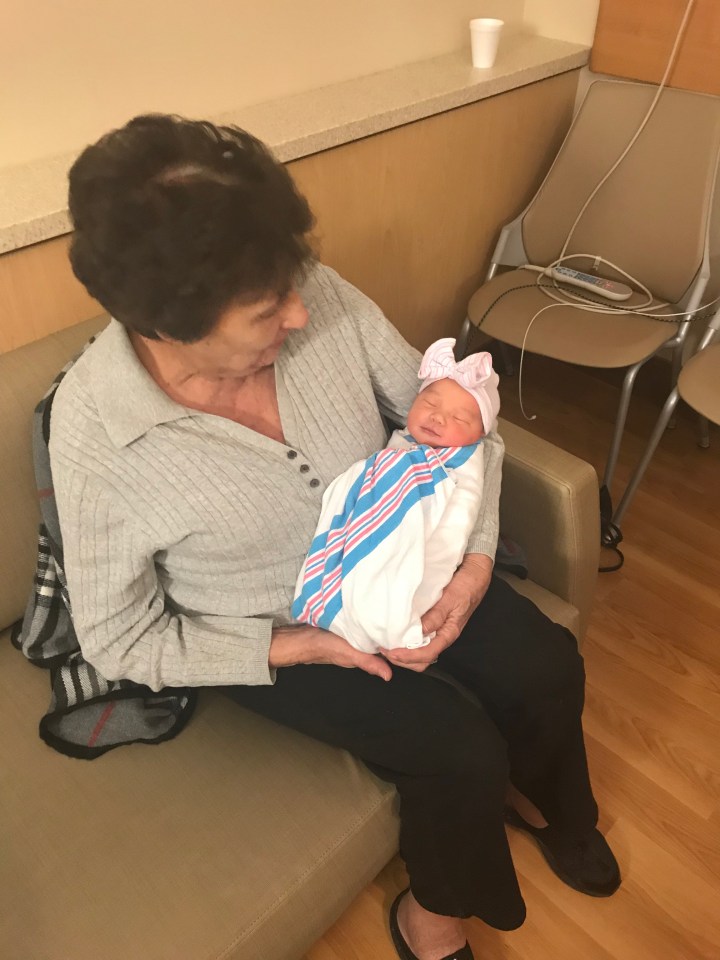 Ctnbh0J6R0GfybtC7w4CUQ